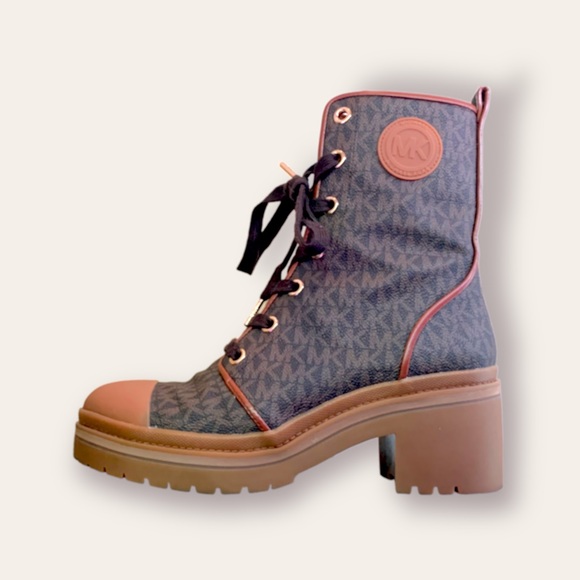 NEW MK Corey Bootie in Brown Signiture - Picture 3 of 5